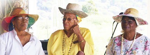 Bonaire Ladies with Hats